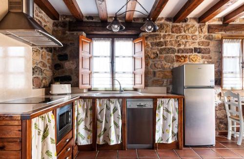 Villanueva de la Pena Ski Chalet | Casa Rural Ángela 1
