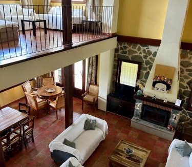 Calera de Leon House | Casa Rural Alcornocalejo