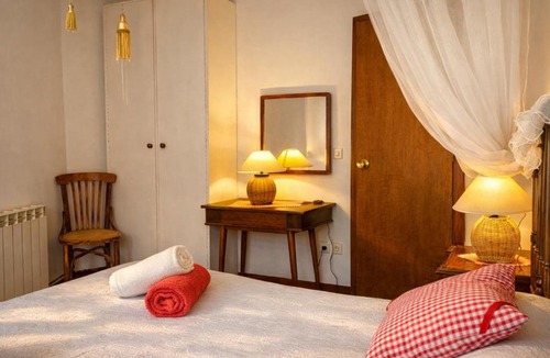 Montsonis Apartment | Casa rural amb cova - Cal Gravat