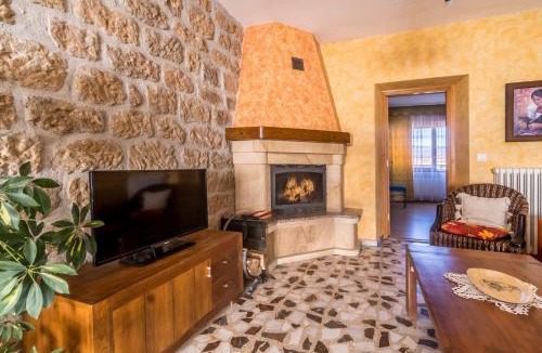 Canicosa de la Sierra House | Casa Rural Bocanegra