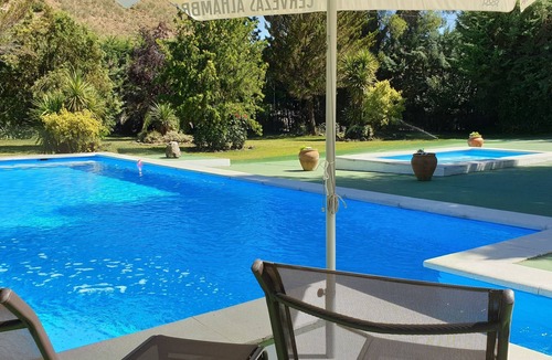 Huelma House | Casa Rural Cortijo LAS Huertas II