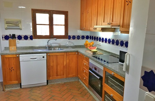Campanillas House | Casa Rural Cupiana, ideal for families.