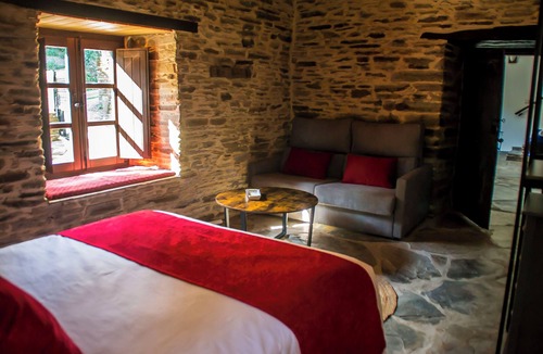 Rubian House | Casa Rural Dana