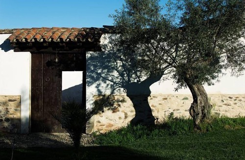 Fuente de Cantos Cottage | Casa Rural Ecológica Huerta del Pirata for 14 people