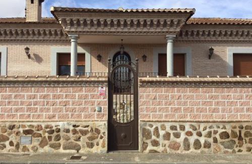 Guadamur House | Casa Rural Egipto Parque Puy Du Fou a 12 kilómetros