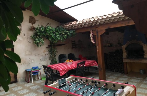 Fuentiduena House | CASA RURAL EL SALIDERO