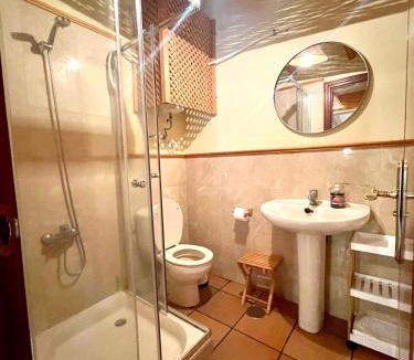 Firgas House | Casa Rural en medio del bosque, El Lance