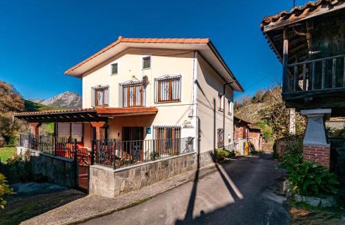Puente Nuevo Ski Chalet | Casa rural en Torrevega, Llanes