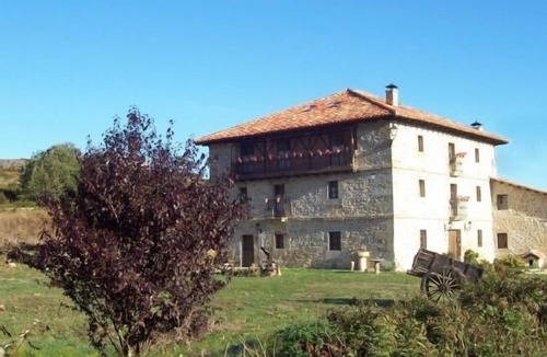Bezana Cottage | Casa Rural La Toba I. 4 bedrooms 4 bathrooms