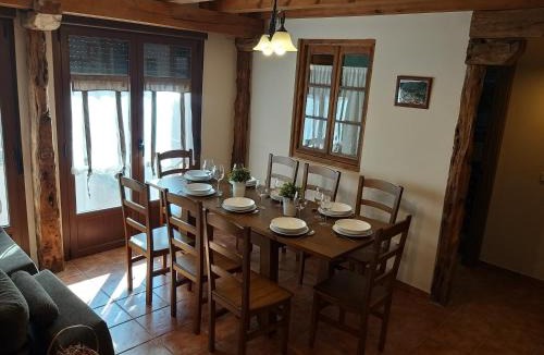 Valle de Tabladillo House | Casa Rural LA FUENTONA