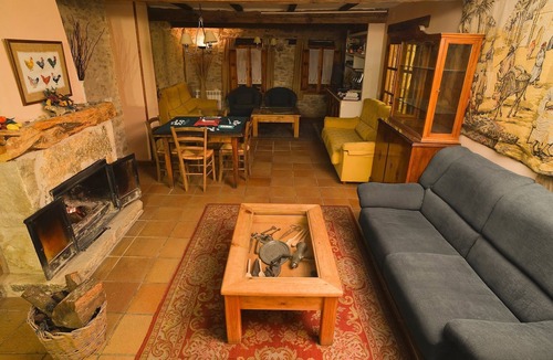 Tamajon House | Casa Rural Las Trojes