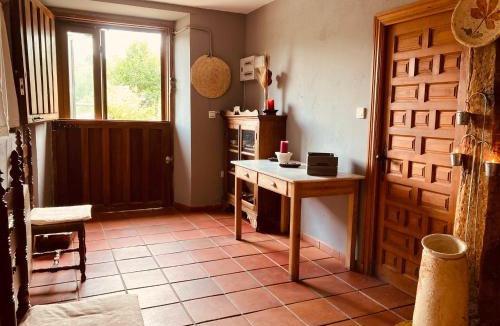 Valle De Valdebezana House | Casa Rural Molino de Luna