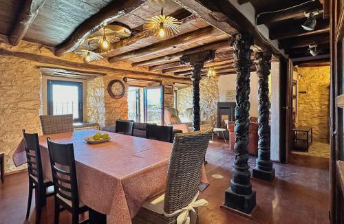Haza House | Casa Rural Muralla de Haza