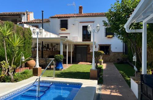 Castano del Robledo House | Casa Rural Sierra Natura