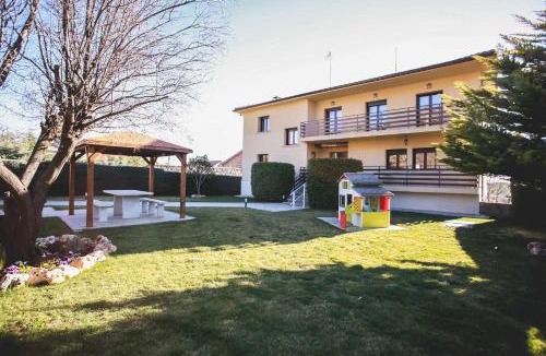 Zarzalejo Ski Chalet | Casa Rural Sierra Oeste