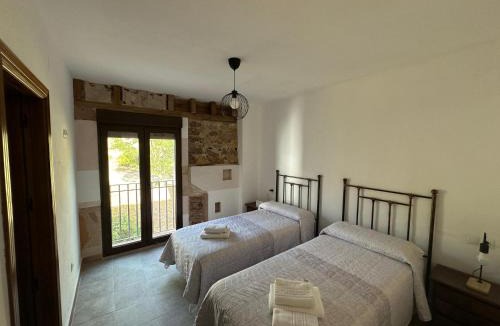 Hornos House | Casa Rural TorreMontero Apartamentos