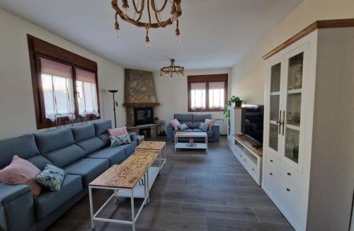 Maello House | Casa Rural Villa Cárcavas