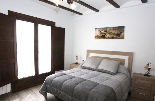 Adahuesca House | Casa Sierra de Guara