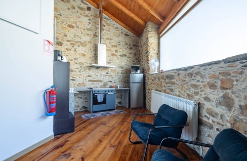 Marcelle Apartment | Casa Silverio with Shared Pool, Shared Terrace and Wi-Fi