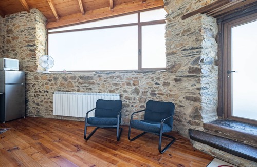 Marcelle Apartment | Casa Silverio with Shared Pool, Shared Terrace and Wi-Fi
