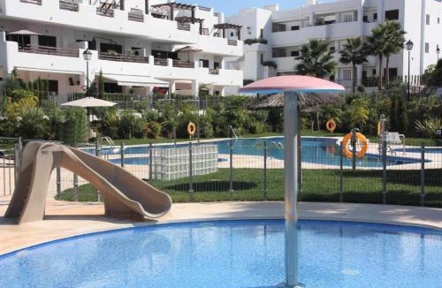 Mar de Pulpi Apartment | Casa Tapas y vino apartamento con jardin y piscina comunitaria