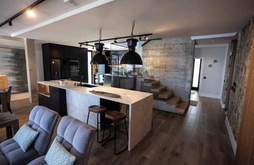 Suances Villa | Casa turquesa spectacular house on the beachfront