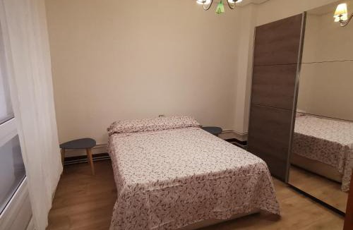 Barakaldo Apartment | Casa Urzelai