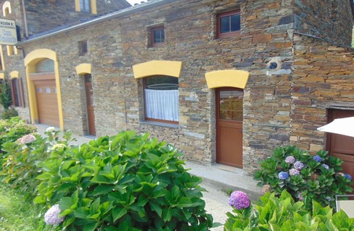 Trabada House | Casa Venancio