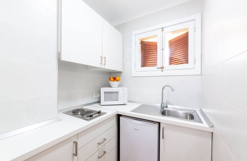 Santa Ponsa Apartment | Casa vida 2 bedroom · Family Friendly Apartment ¨Casa Vida¨ 2 bedroom