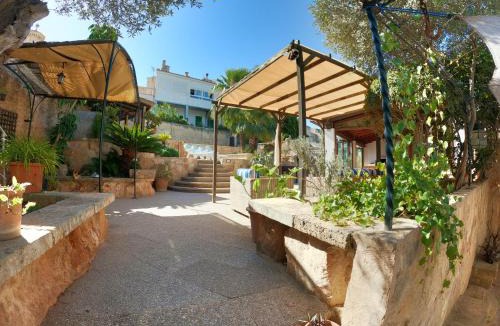 Sant Jordi House | Casa Villa Maria