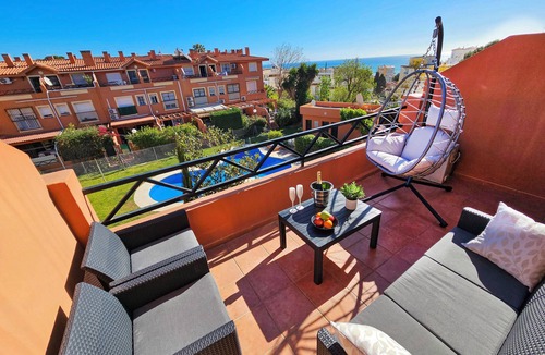 Carihuela House | Casa Virgo - Luxury 5-bedroom house with hot tub+pool, only 5min walk to beach