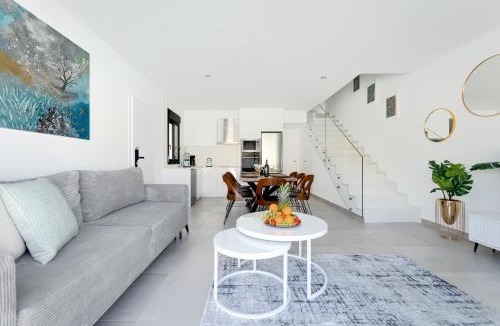 San Pedro del Pinatar Apartment | CasaBlanca- Private Heated Pool