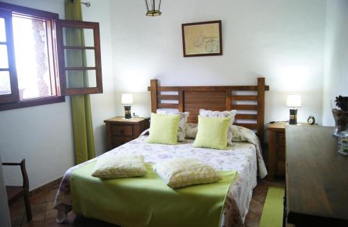 Valverde House | Casas del Monte