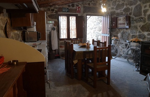 Villar de Corneja House | Casas Rurales Paredes/La Fragua
