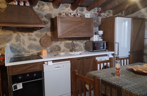 Villar de Corneja House | Casas Rurales Paredes/La Fragua