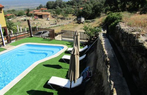 Casas del Monte House | Casas Rurales La Dehesa