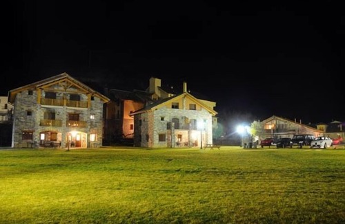 Puertolas Cottage | Casas rurales La Ribera for 4 people