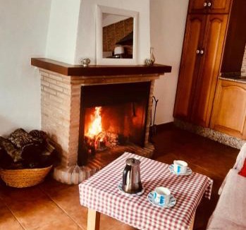 Majada Carrasca House | Casas Rurales Mirador del Mundo