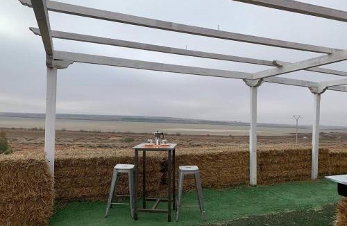 Alcazar de San Juan House | Casita de campo con vistas a una laguna