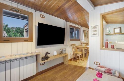 Solsona House | Casita de las Cuadras