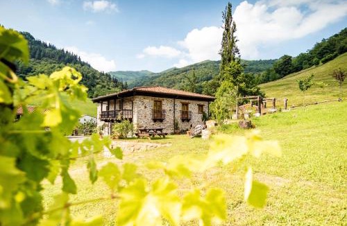 Corigos Hotel | Casona de El Castañíu