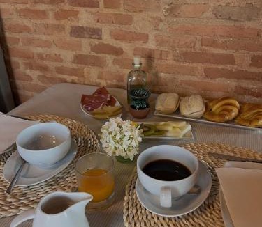 Monte la Reina Hotel | Castillo de Monte la Reina Posada Real & Bodega
