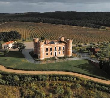 Monte la Reina Hotel | Castillo de Monte la Reina Posada Real & Bodega