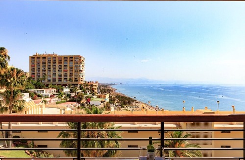 Torremolinos Apartment | Castillo Santa Clara Torremolinos - Elevator directly to the beach