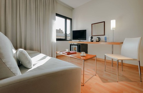 Diagonal Mar i el Front Maritim del Poblenou Hotel | Catalonia Barcelona Beach