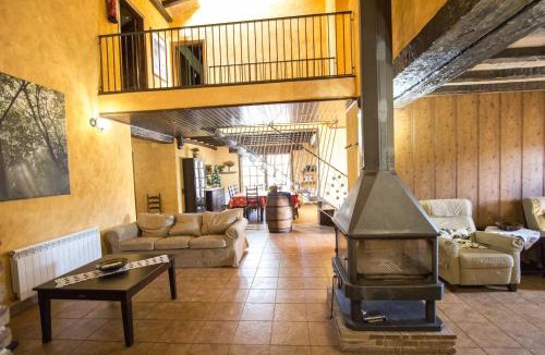 Vilarrodona Villa | Catalunya Casas Sublime seclusion in Catalonia wine Region!