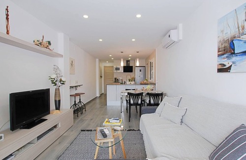 Canet de Mar Apartment | Cel i Mar Canet · Apartament w/terrace and sea views