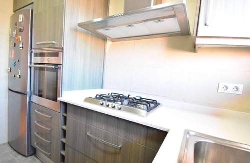 Terrassa Apartment | Central 3 Bedroom Apartment with Private Terrace