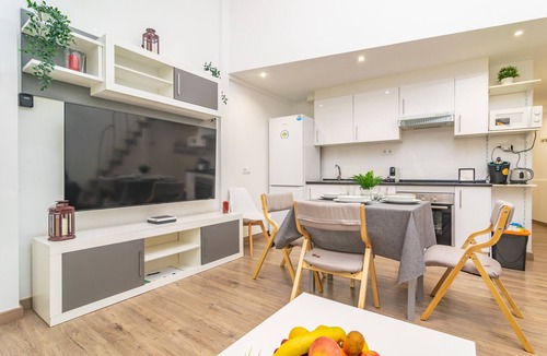 Pere Garau House | CENTRIC - Modern townhouse with nice terrace in the heart of Palma. Free WiFi