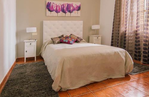 Hontoria del Pinar Apartment | Centro Río Lobos